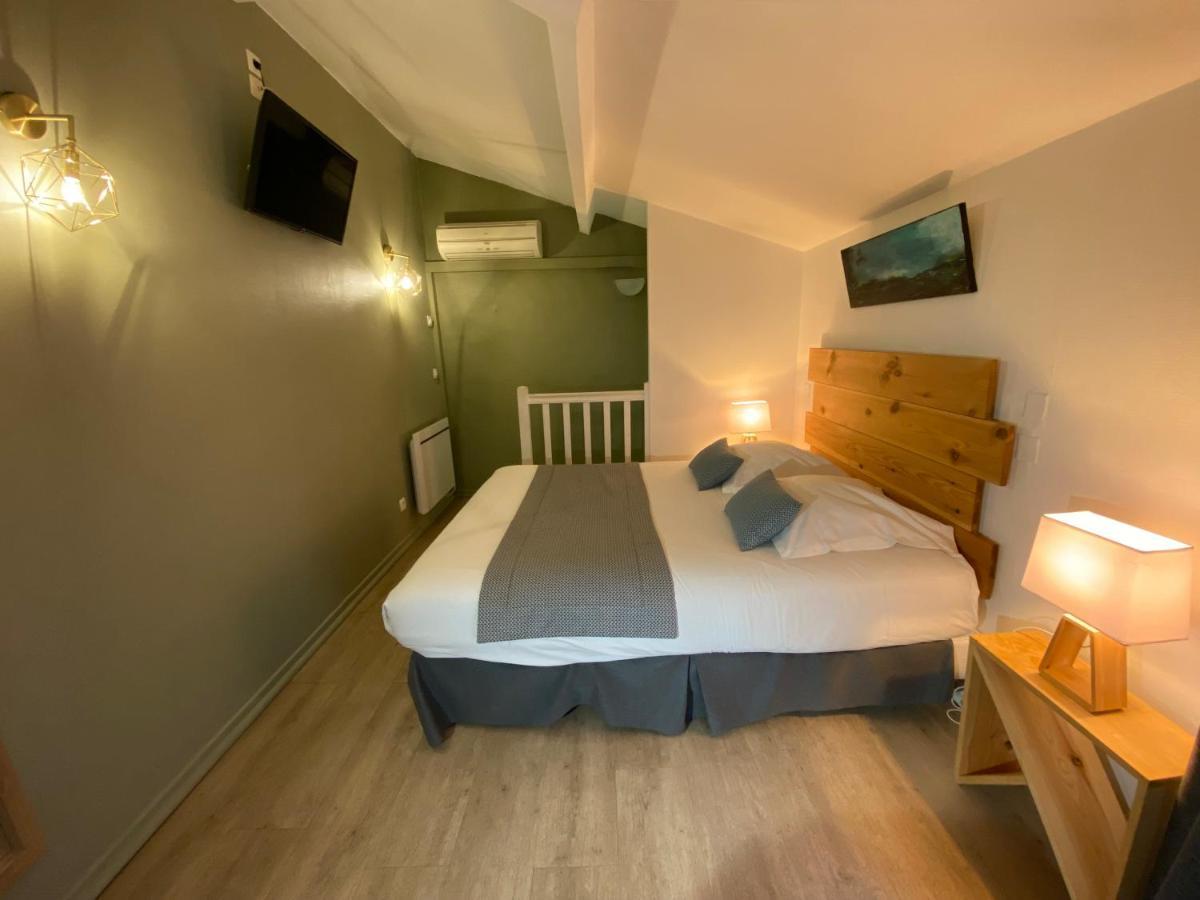 Lyo - Centre Perrache Hotel 2*