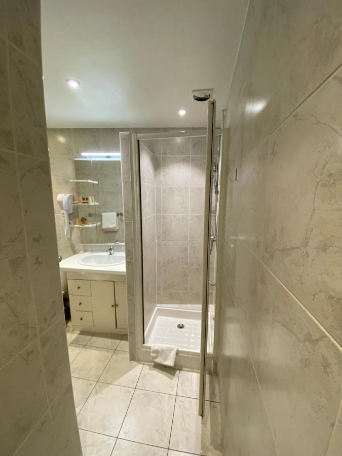 Hotel Lyo - Centre Perrache 2*